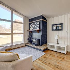 7 Mi to Neuse River! Family Home w/ Poolside Oasis, ξενοδοχείο σε Χάβελοκ