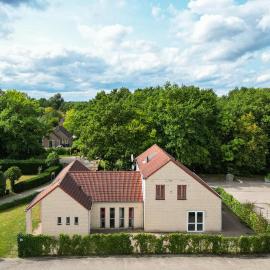 16 - Persoons Family Bungalow
