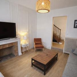 Maison cosy centre-ville 5 chambres, Hotel in Le Mans