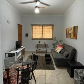 Casa Gêmeas 1, hotel in Andradina