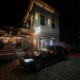 Vila Loris, ξενοδοχείο στη Μοσχόπολη