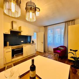 Red Room, ξενοδοχείο σε Schottwien