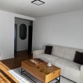 Appartement Niesenblick 2, hotel u gradu Špic