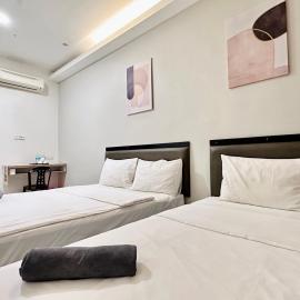 302 1B1B Nusa Bestari-Near Bkt Indah Riverview Inn, hotel in Johor Bahru