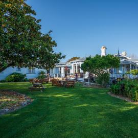 Lancewood Lodge, hotel en Bulls