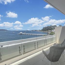 Spacious Modern Apartment in Batemans Bay