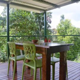 Mena Creek Flower House, hotel a Mena Creek