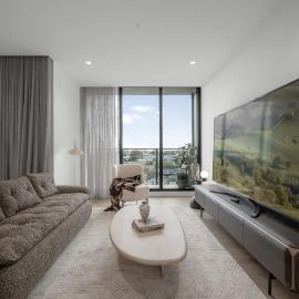 Ocean Glimpse - A Designer Sub-Penthouse at 333STK