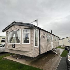 Modern 3-Bedroom Caravan Near Beach at Ty Mawr Holiday Park