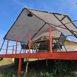 Danny Glamping Farm, hotell i Bảo Lộc