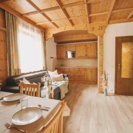 Kraftplatz Katschberg - Martina Aigner, hotel in Katschberghöhe