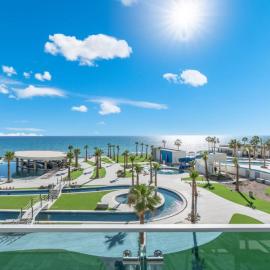 Encantame Soleil 1BR Sleeps 4 lock off unit