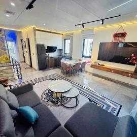 Homestay Lion, hotel u gradu San Cap