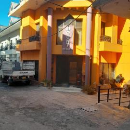 Hotel Mount Heaven, hotel di Murree