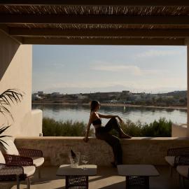 Salt Suites Paros, hotel in Naousa