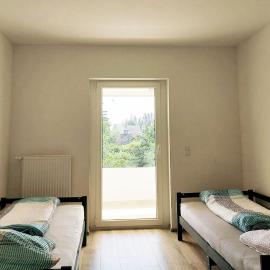 Haus in Düren mit 4 Zimmer und Balkon, hotelli kohteessa Düren - Eifel