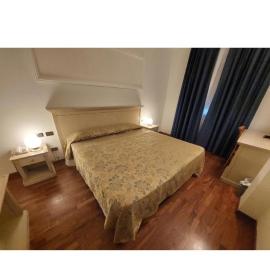 Hotel villa madici, hotel en Ulsan