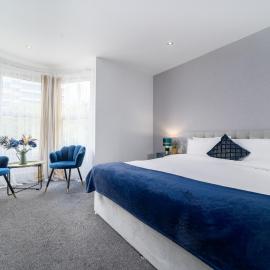 Harbour Hub Hotel