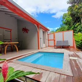 Caraïbes Cottages Corail piscine privée sur les hauteurs de la plage de Grande Anse