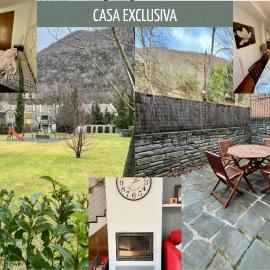 Casa exclusiva l Wifi l Garaje l Pool – hotel w mieście Biescas
