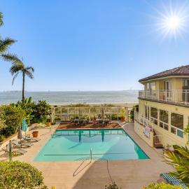 Beachfront Living in Long Beach: 2,500 Sq Ft Condo, hotel a Long Beach