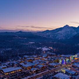 Icicle Village Resort, hotell i Leavenworth