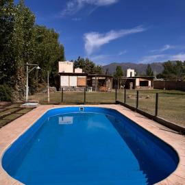 Cabañas del Pasaje, hotel v destinaci Las Compuertas