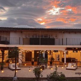 Taura Wellness House - Boutique Stay & Experiences in Antigua Guatemala, hotel in Antigua Guatemala