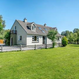 5 Bed in Oughterard oc-ii16235, hotel di Oughterard