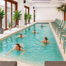 Hotel&SPA 5 HILLS DRAGASANI, hotel i Drăgăşani
