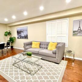 Maison Laurier, Modern 5B4B Home Inc BSMT Free parking, Close to trails