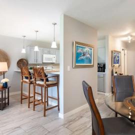 Tropical condo with pools lanai & BBQ, hotel i Waikoloa Village