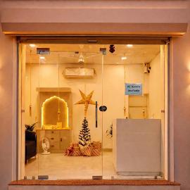 The Brij Retreat , 50 mtr from Shri Krishna Janambhumi, hotel em Mathura