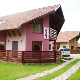 Colt de Rai, hotel u Covasni