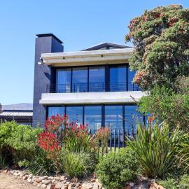 iMoyo Ocean Villa and Studio, Hermanus, ξενοδοχείο σε Hermanus