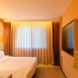 Orange Hotel Shanghai Xujiahui Damuqiao Road
