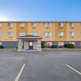 Quality Inn Dubuque on Hwy 20, hotel en Dubuque