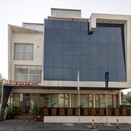 Pravasa stay Vijay Nagar