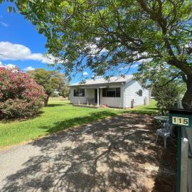 Spring Valley Cottage, hotel a Parkes