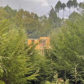 Romantic Forest Cabin, Jacuzzi & Mt Kenya and River Views, hotel Kabaru városában