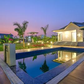 Saroja Farm Pet-friendly 3-BHK Farmhouse With Private Pool, Lush Garden & Discotheque