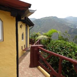 La Casa Amarilla, hotel in Baños