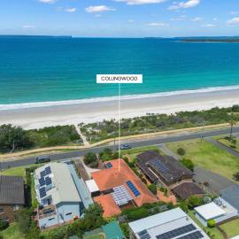 Collingwood - 4BR modern beachfront holiday home, hotel in Vincentia