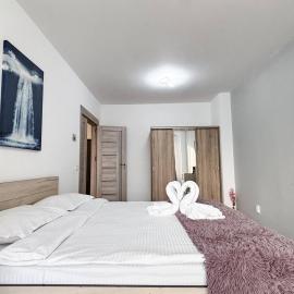 Soft Landing - Close to Airport with Free Parking