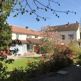 LA CHASSE ROYALE, hotel sa Plailly
