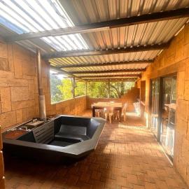 Farm stay at Bluegums on Haldon Estate, hotel in Bloemfontein