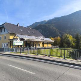 Gasthof Waldhof, hotel in Dellach im Drautal