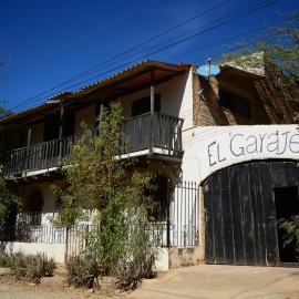 El Garaje Hostal