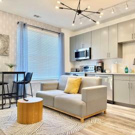 Luxury 1B1B with Balcony Downtown 542Blvd208 โรงแรมในแอตแลนตา