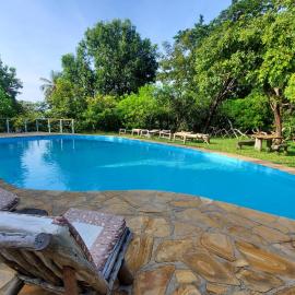 Eco Shamba Kilole Lodge, hotell i Utende